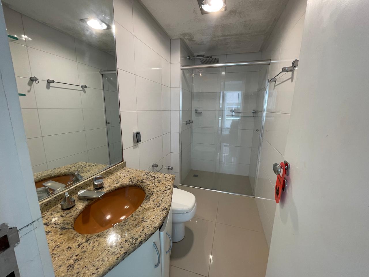 Apartamento no Ed. Austral em Balneário Camboriú - foto 27