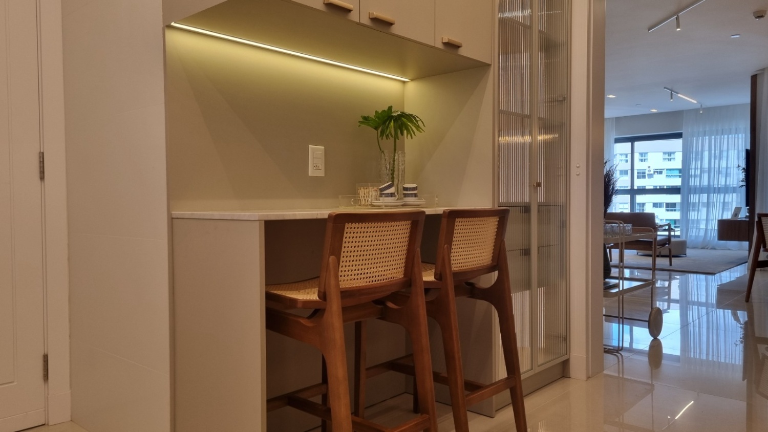 Apartamento no Edifício New York Apartments em Balneário Camboriú - foto 12