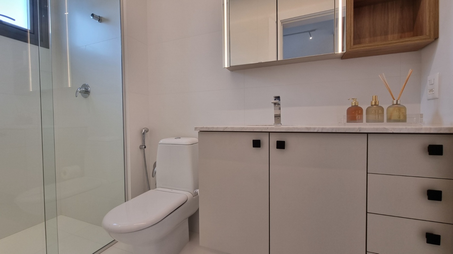 Apartamento no Edifício New York Apartments em Balneário Camboriú - foto 19