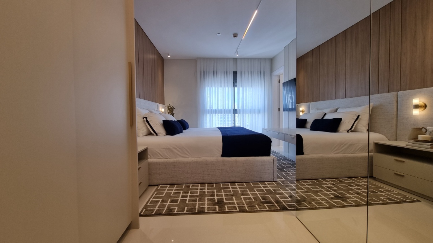 Apartamento no Edifício New York Apartments em Balneário Camboriú - foto 23