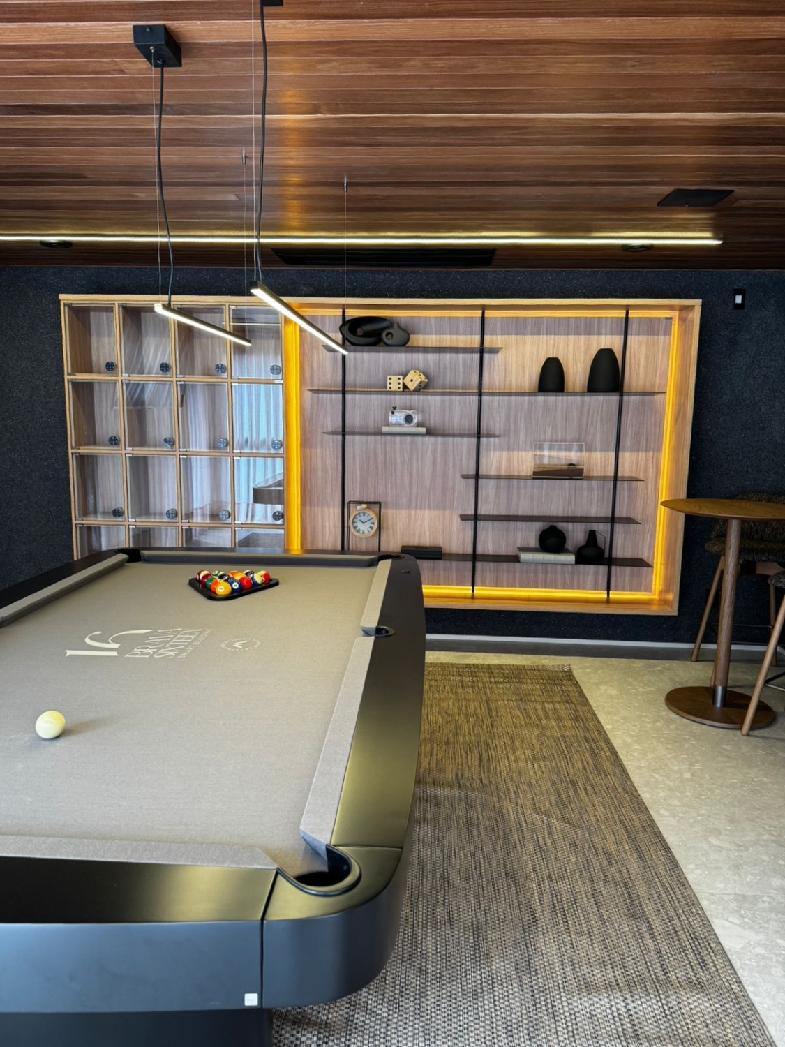 Apartamento no Ed. Brava Sixteen na Praia Brava em Itajaí