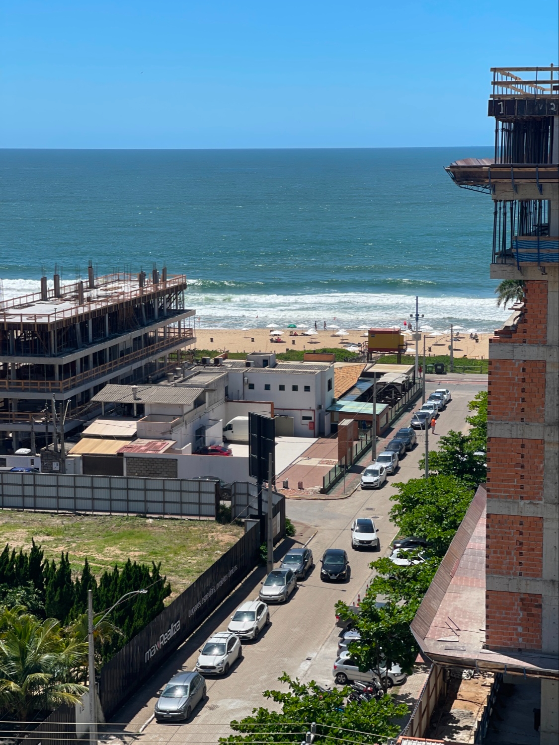 Apartamento no Condomínio Reserva Figueira na Praia Brava - foto 3