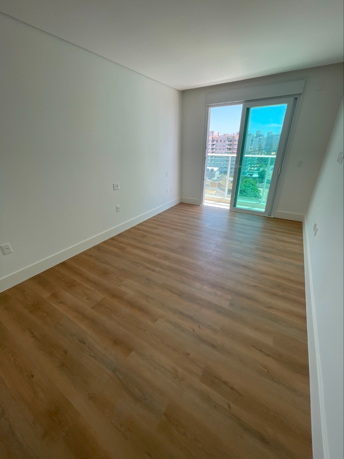 Apartamento no Condomínio Reserva Figueira na Praia Brava - foto 10