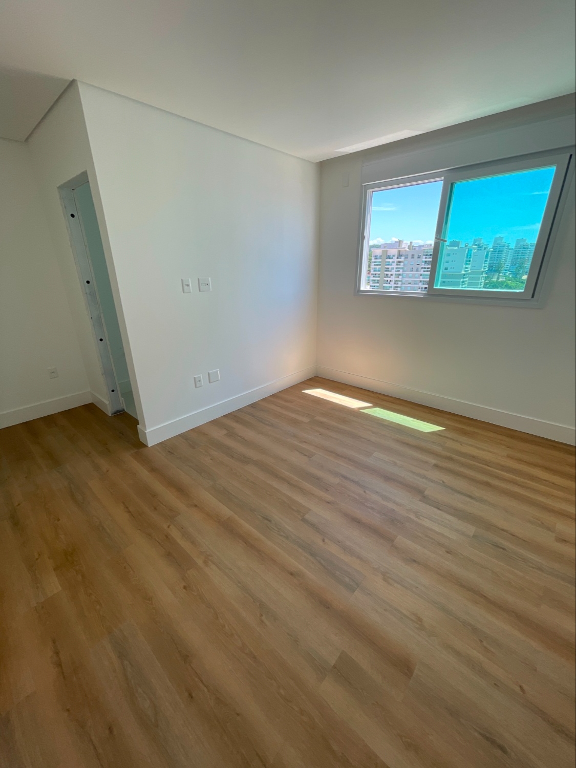 Apartamento no Condomínio Reserva Figueira na Praia Brava - foto 14
