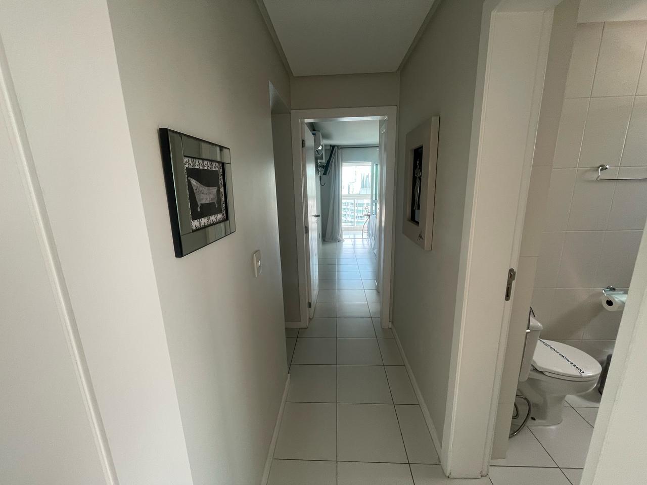 Apartamento no Ed. Terraço da Rainha em Balneário Camboriú - foto 14