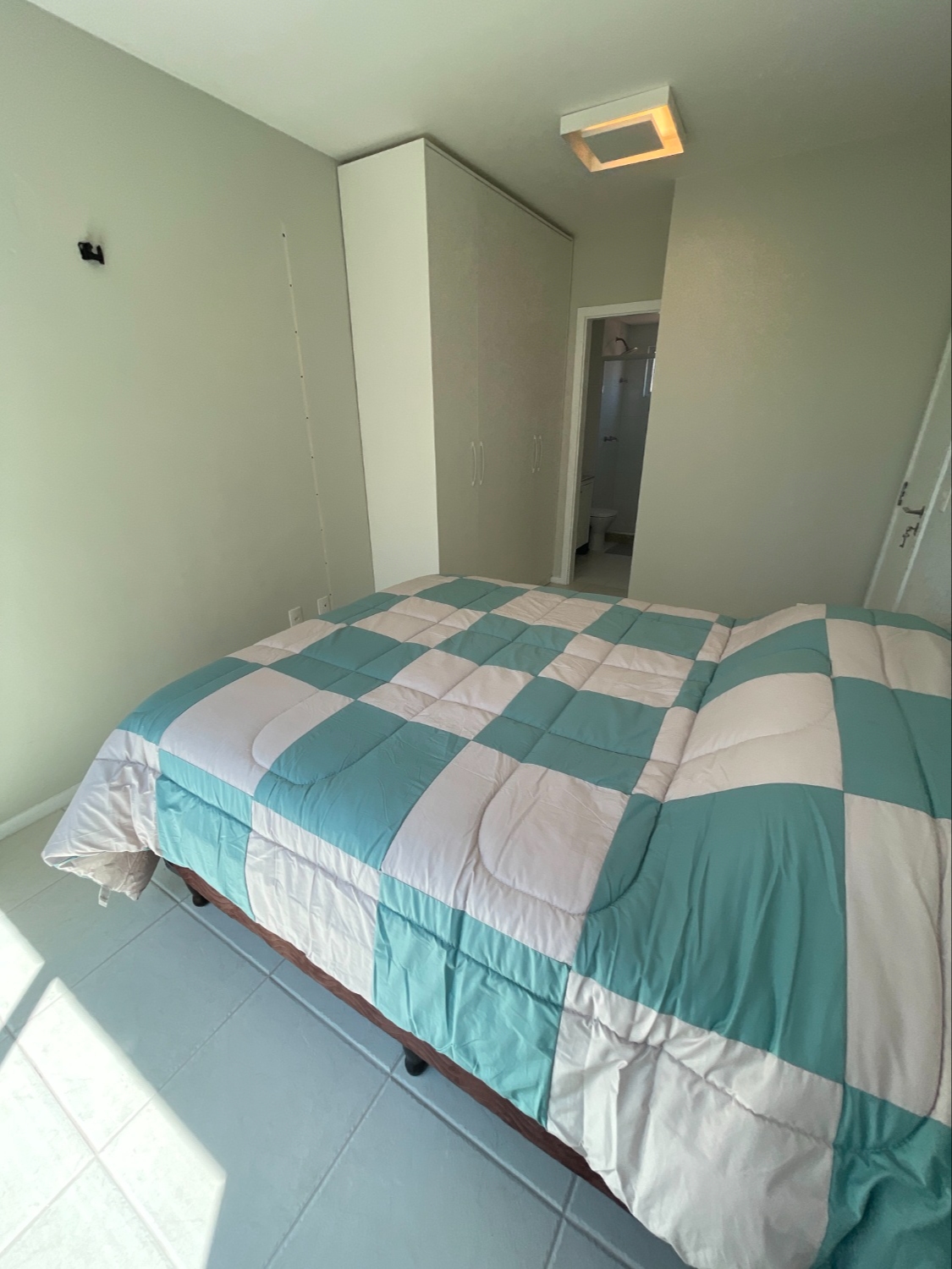 Apartamento no Ed. Aloha Home Resort na Praia Brava - foto 10