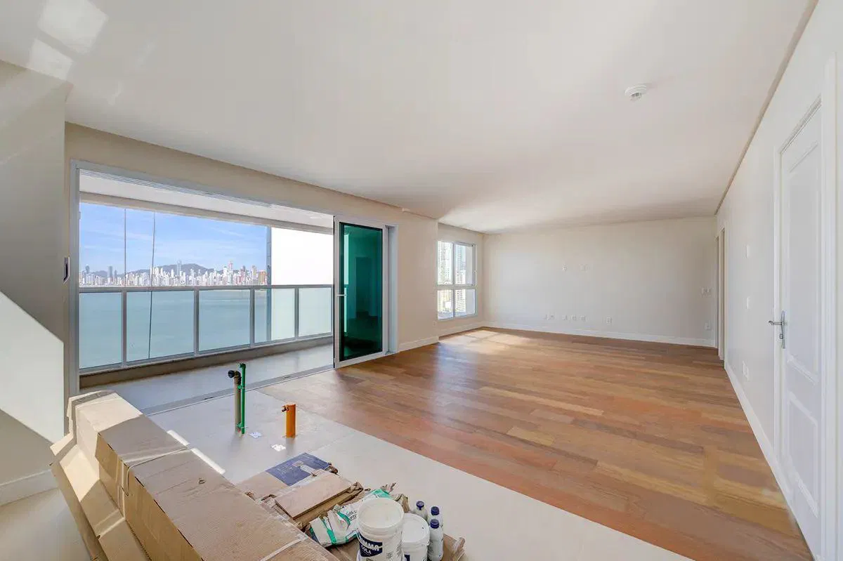 Apartamento no Ed. Santé Boutique da Embraed em Balneário Camboriú