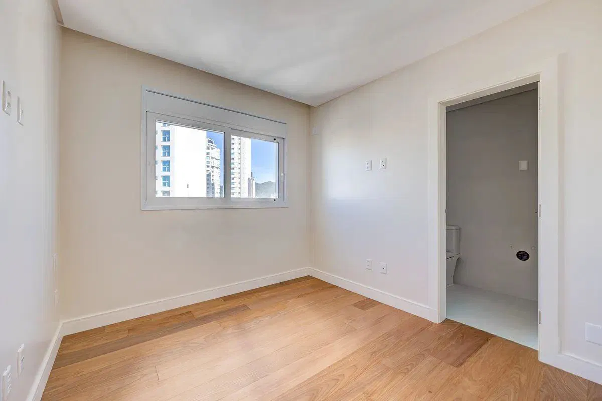 Apartamento no Ed. Santé Boutique da Embraed em Balneário Camboriú