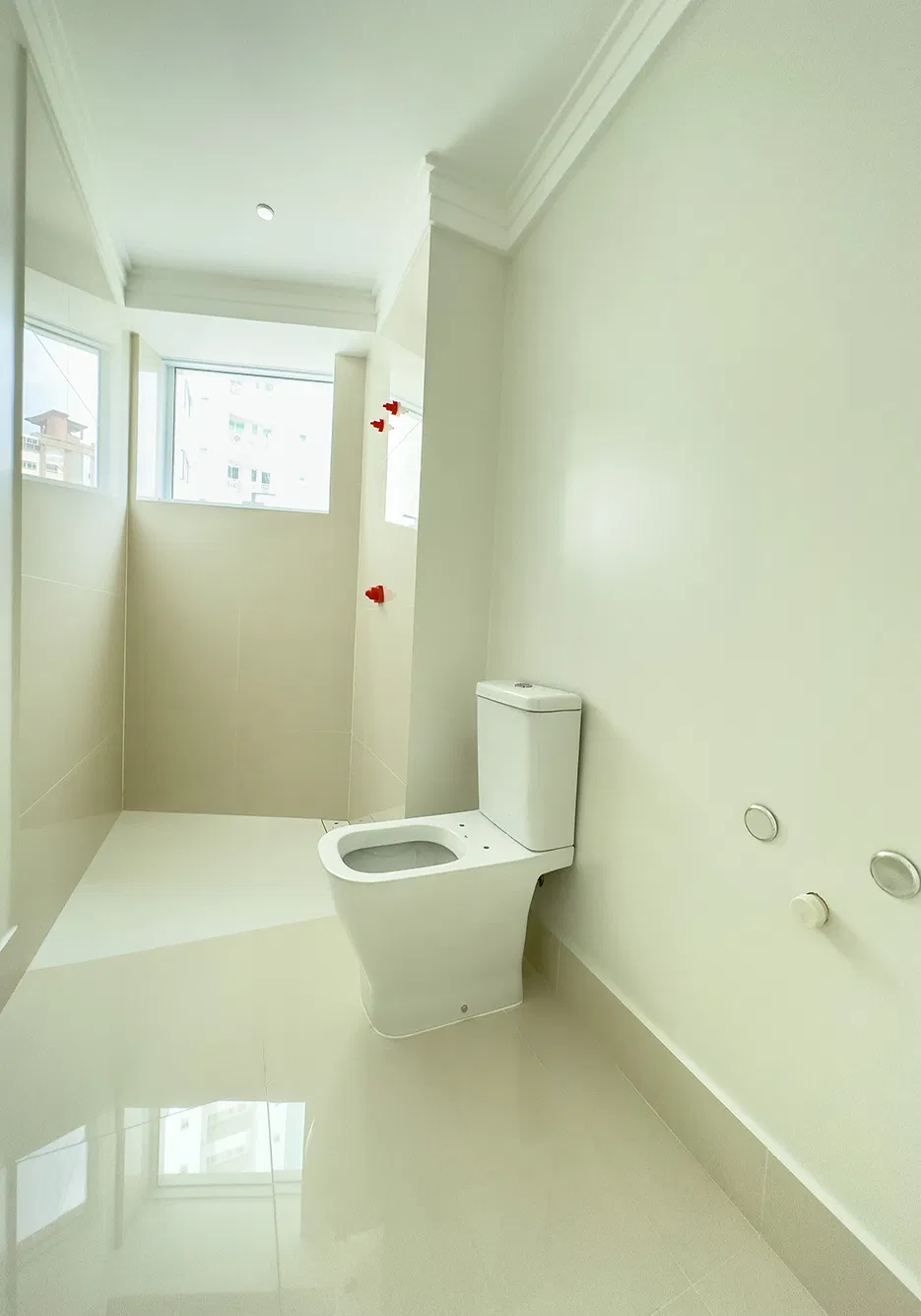 Apartamento no Ed. One Tower em Balneário Camboriú Decorado Frente Mar - foto 18