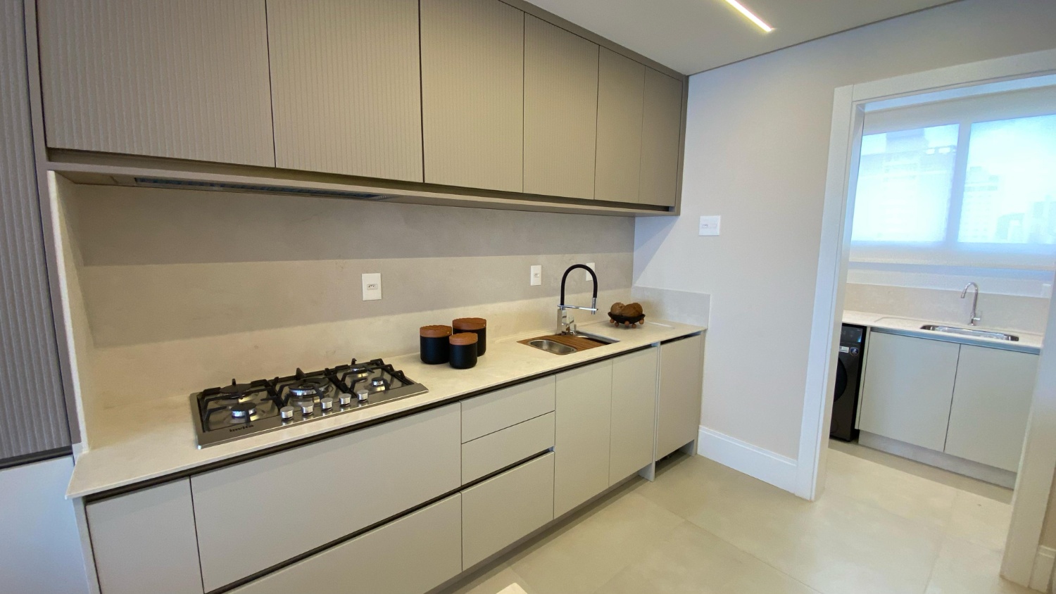 Apartamento no Ed. Admirá Arrka Concept em Balneário Camboriú - foto 4