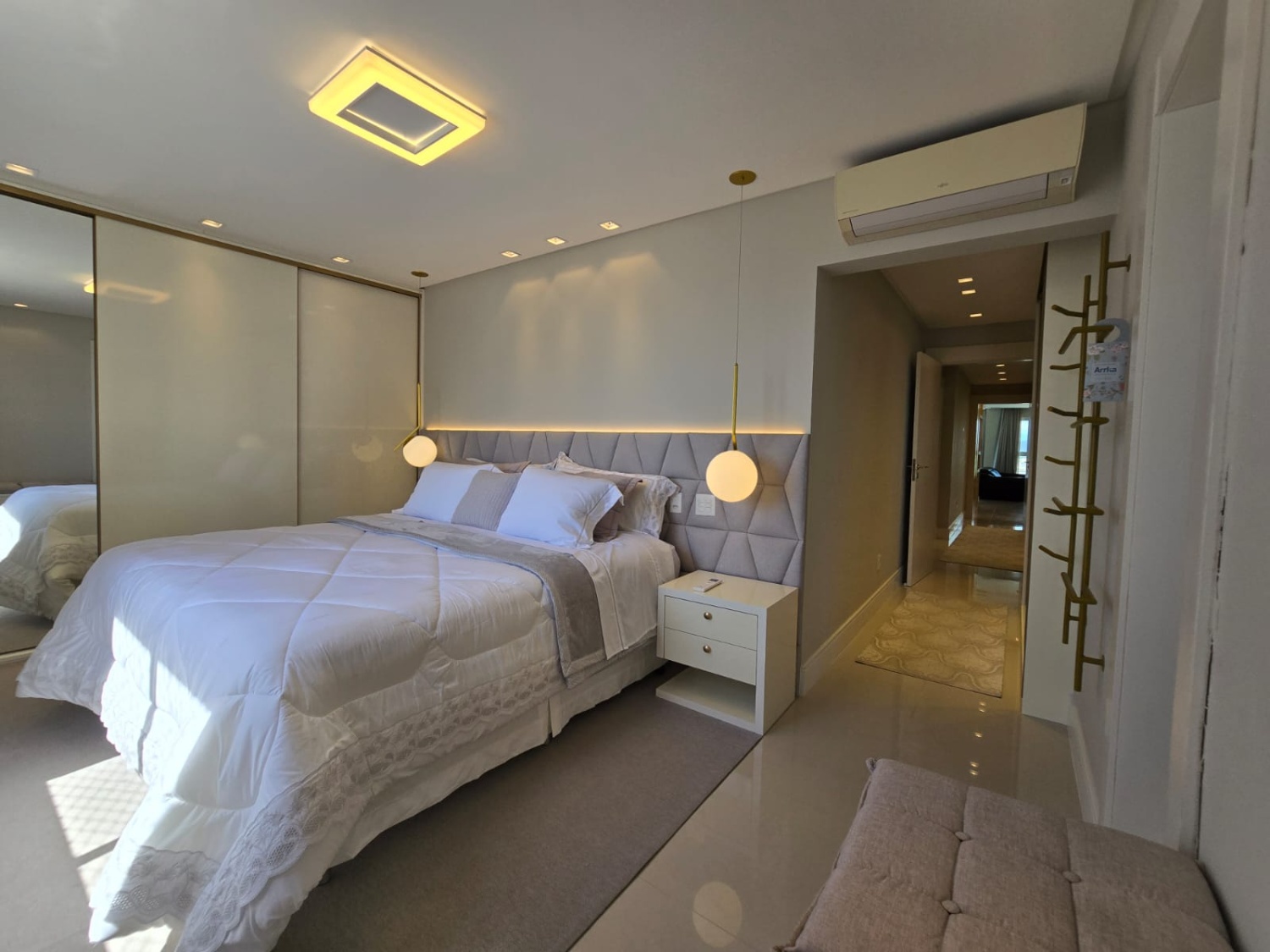 Apartamento no Ed. Ópera Plaza em Balneário Camboriú - foto 9