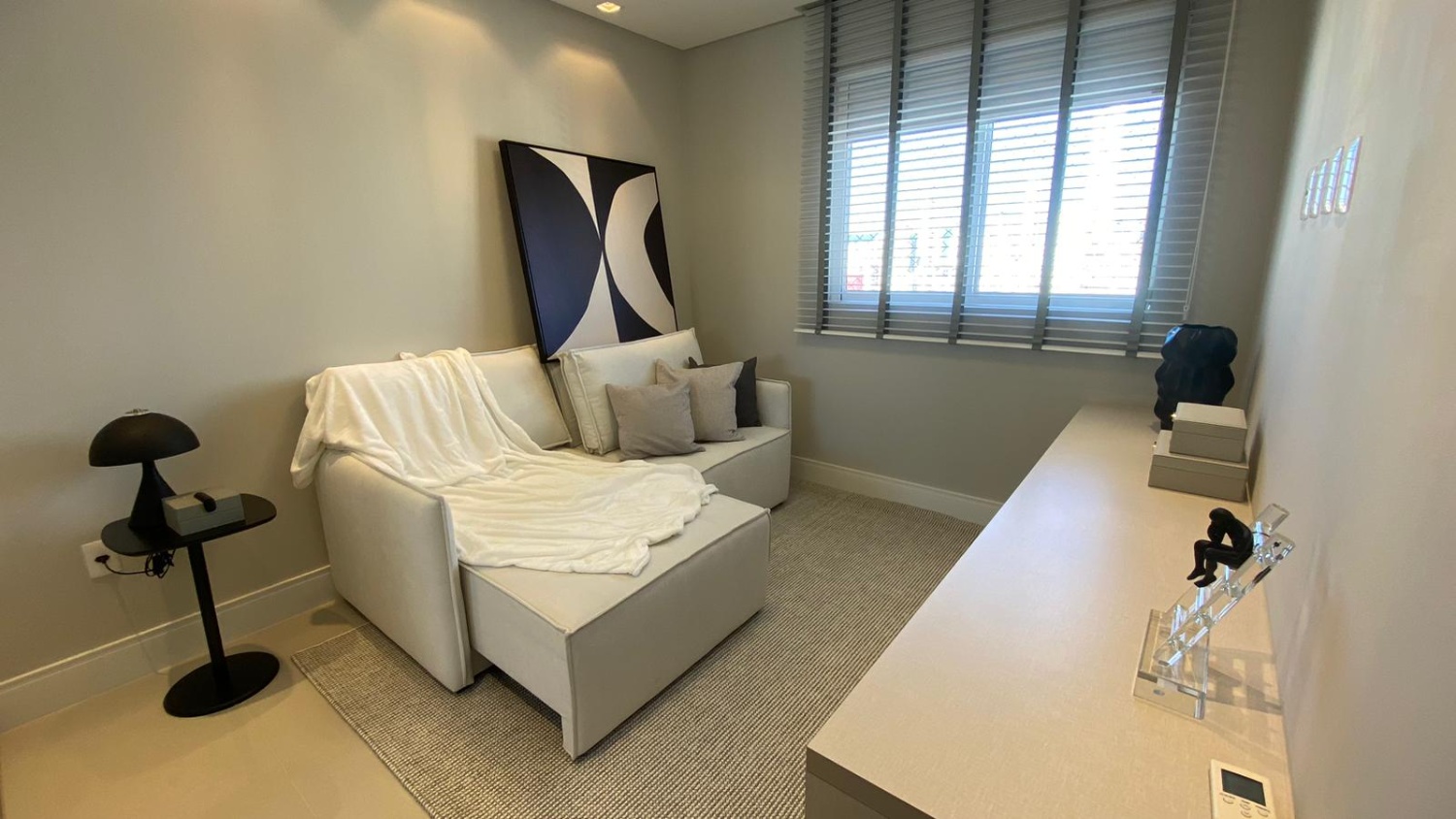 Apartamento no Ed. Ópera Plaza em Balneário Camboriú - foto 18