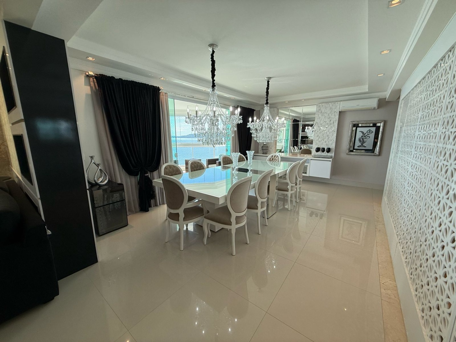Cobertura Duplex no Edifício Taj Mahal em Itapema - foto 8