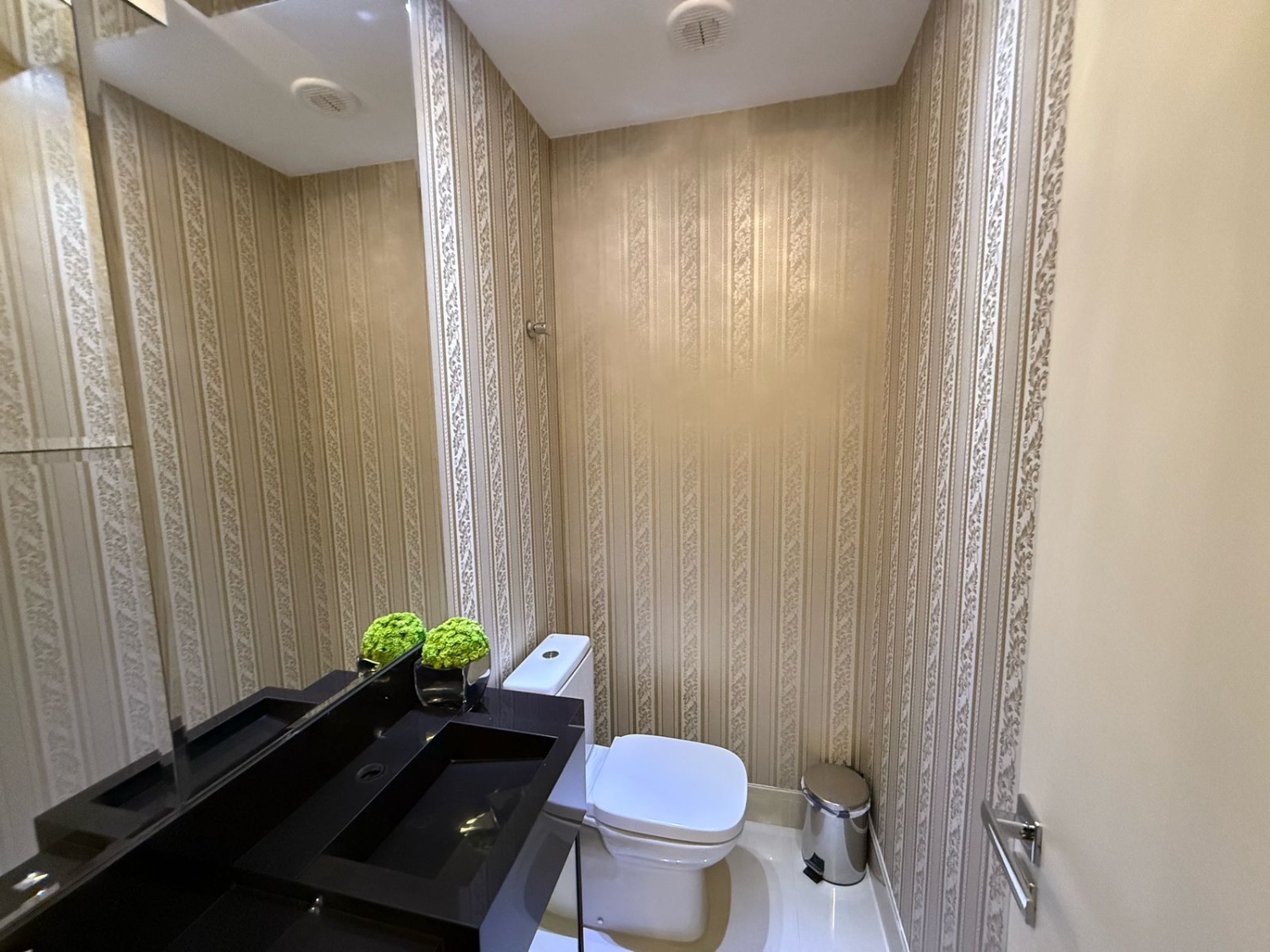 Cobertura Duplex no Edifício Taj Mahal em Itapema - foto 38