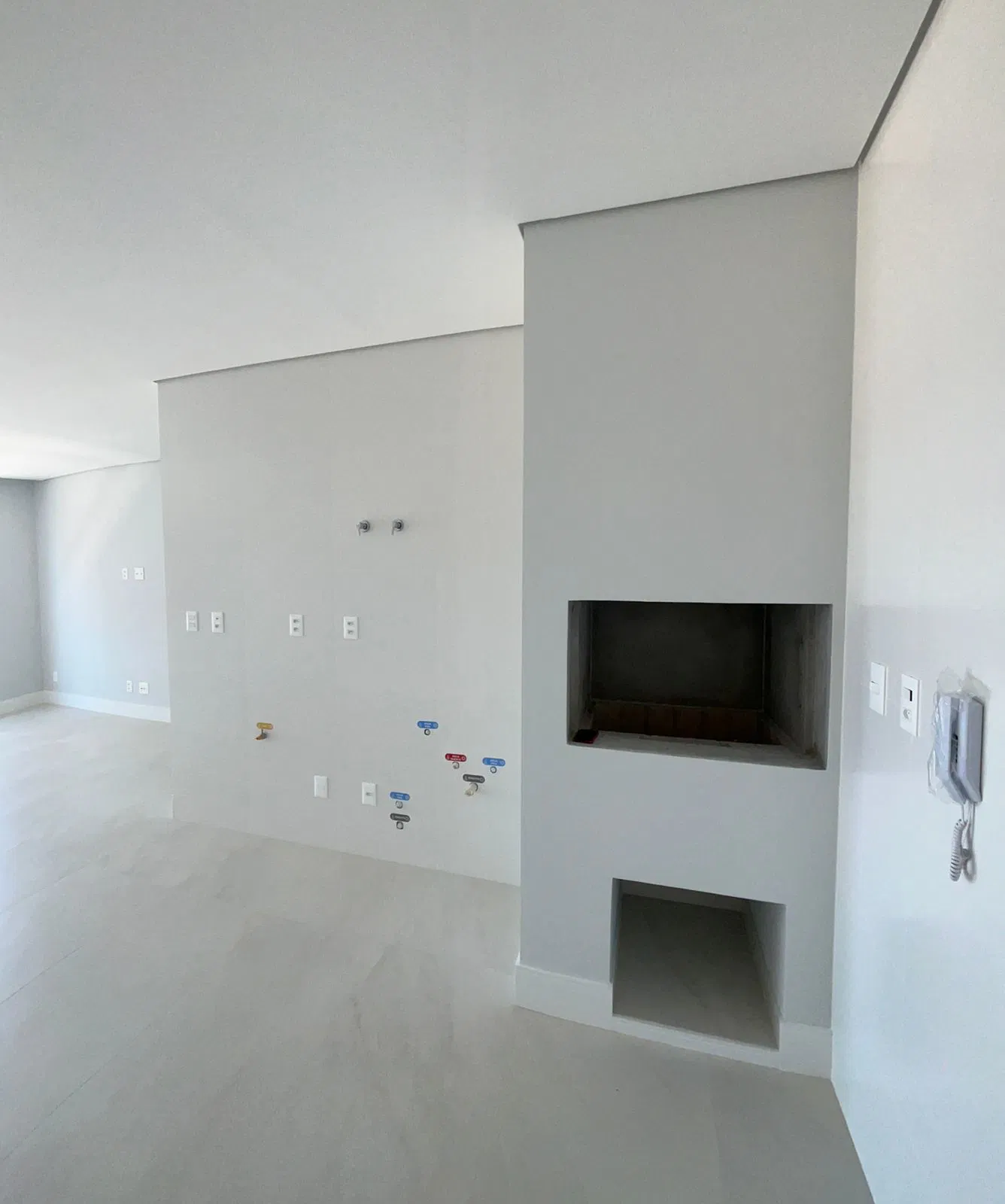 Apartamento no Ed. Solar di Capri em Balneário Camboriú - foto 16