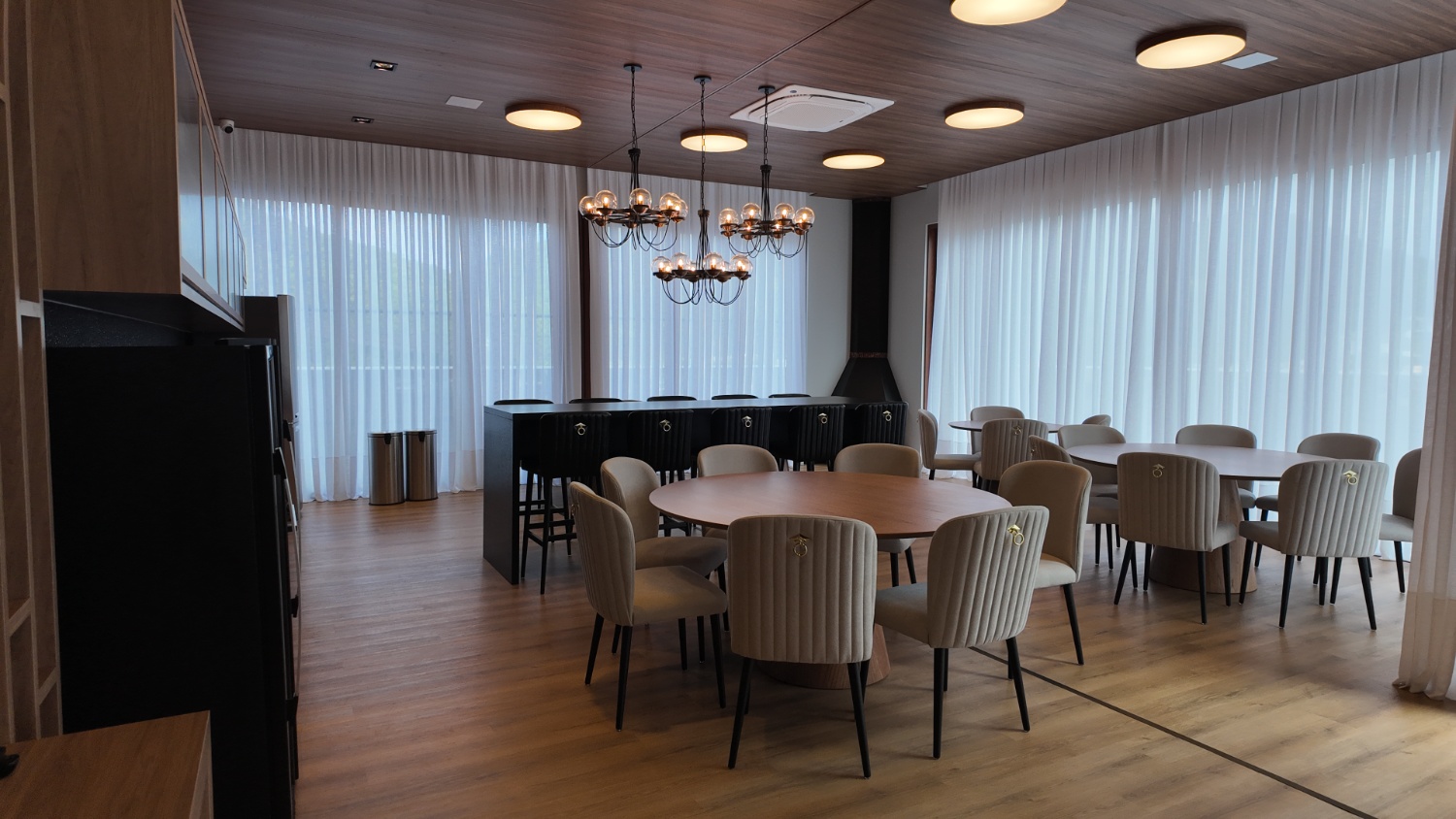 Apartamento no Ed. Ibiza Towers em Balneário Camboriú - foto 30