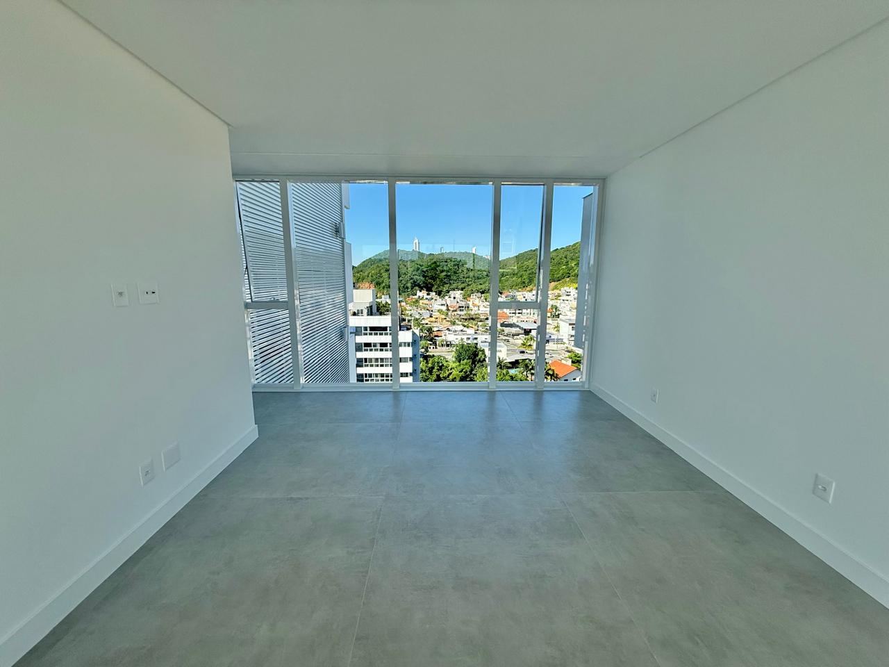 Apartamento no Edifício Riva na Praia Brava - foto 13