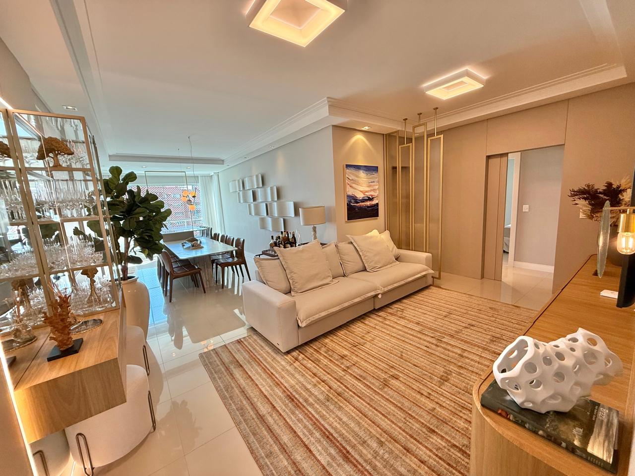 Apartamento no Ed. Villa Serena Home Club em Balneário Camboriú - foto 10