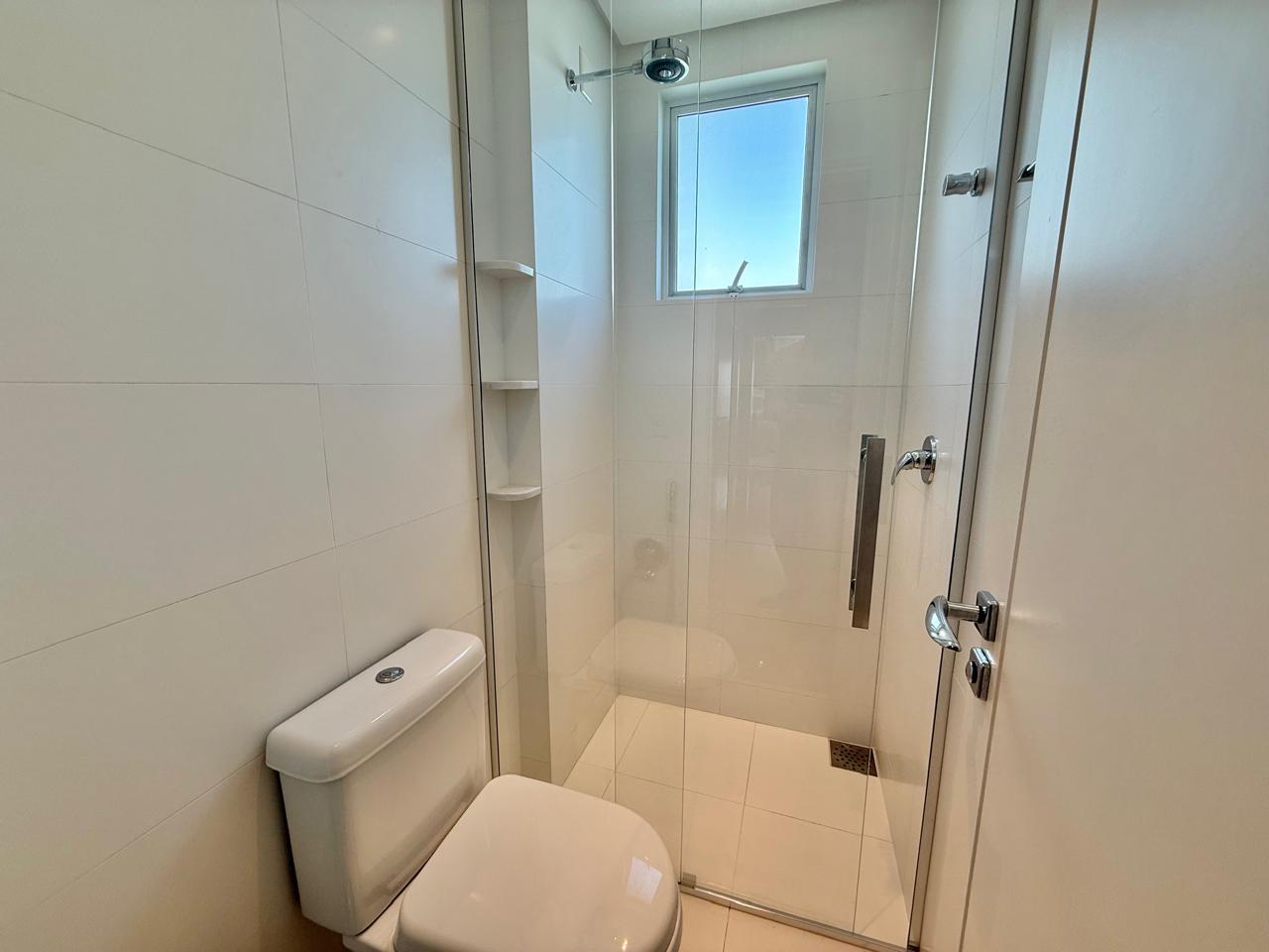 Apartamento no Ed. Villa Serena Home Club em Balneário Camboriú - foto 18