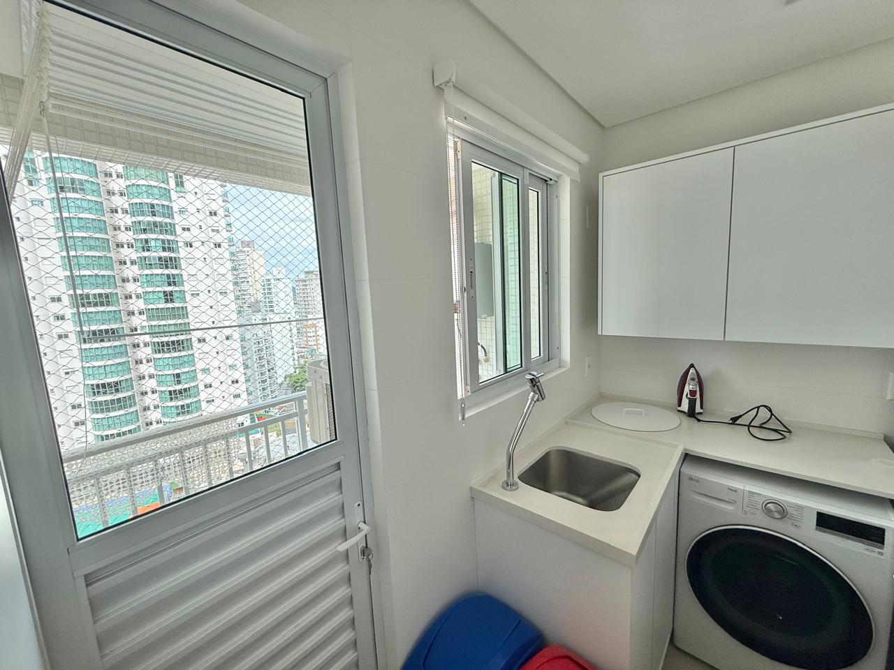 Apartamento no Ed. Villa Serena Home Club em Balneário Camboriú - foto 25