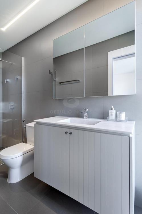 Apartamento no Ed. Yachthouse by Pininfarina na Barra Sul em Balneário Camboriú - foto 22
