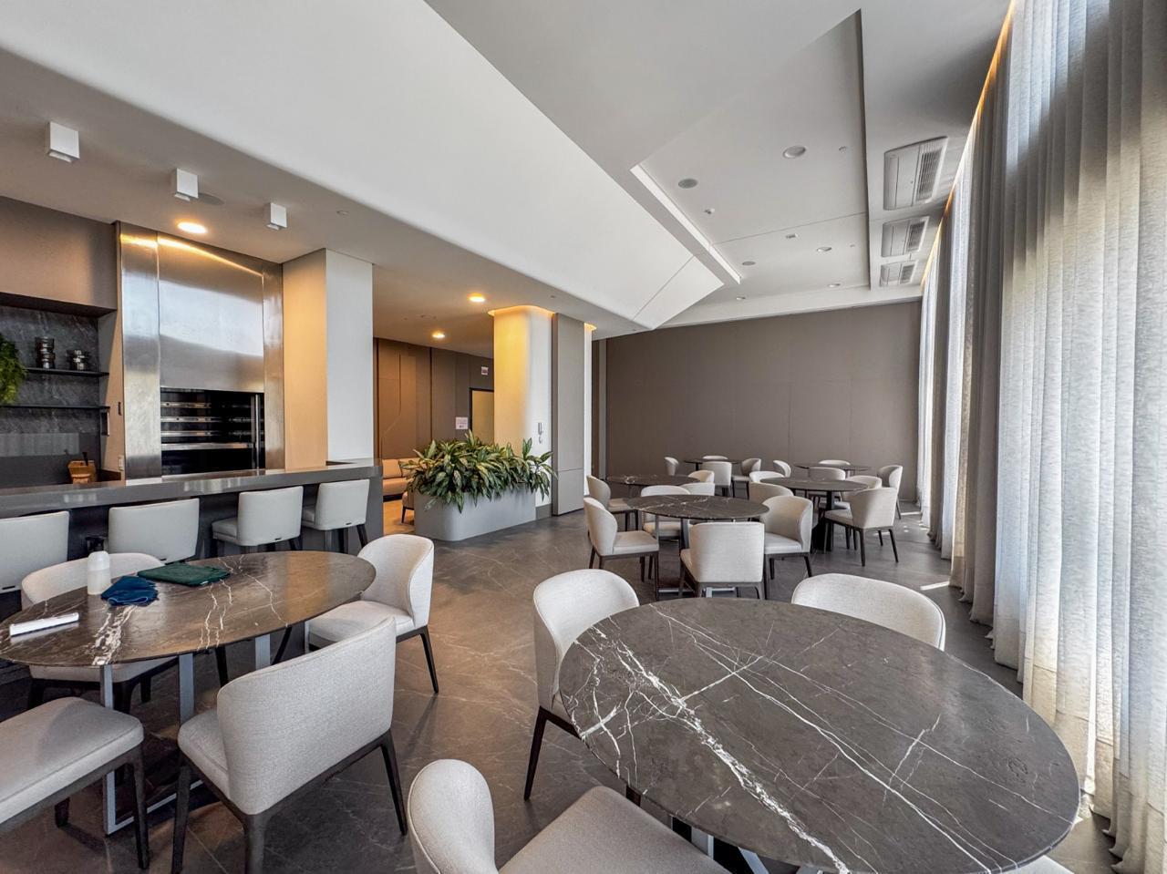 Apartamento no Ed. Yachthouse by Pininfarina na Barra Sul em Balneário Camboriú - foto 43