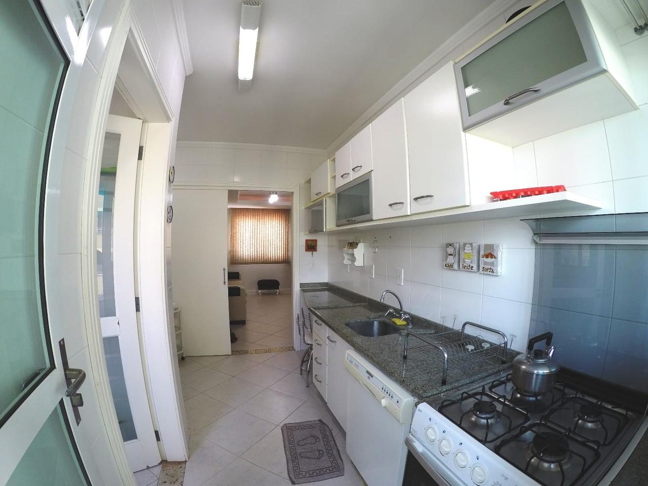 Apartamento no Edifício Mero no Centro de Balneário Camboriú