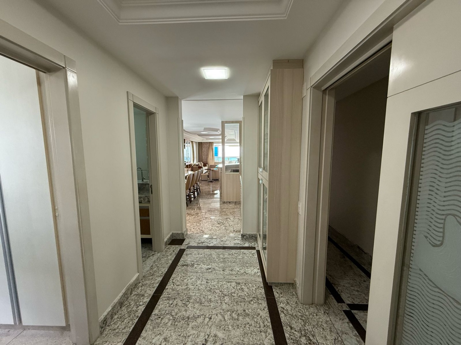 Apartamento frente mar no Ed. Costão da Barra em Balneário Camboriú - foto 9
