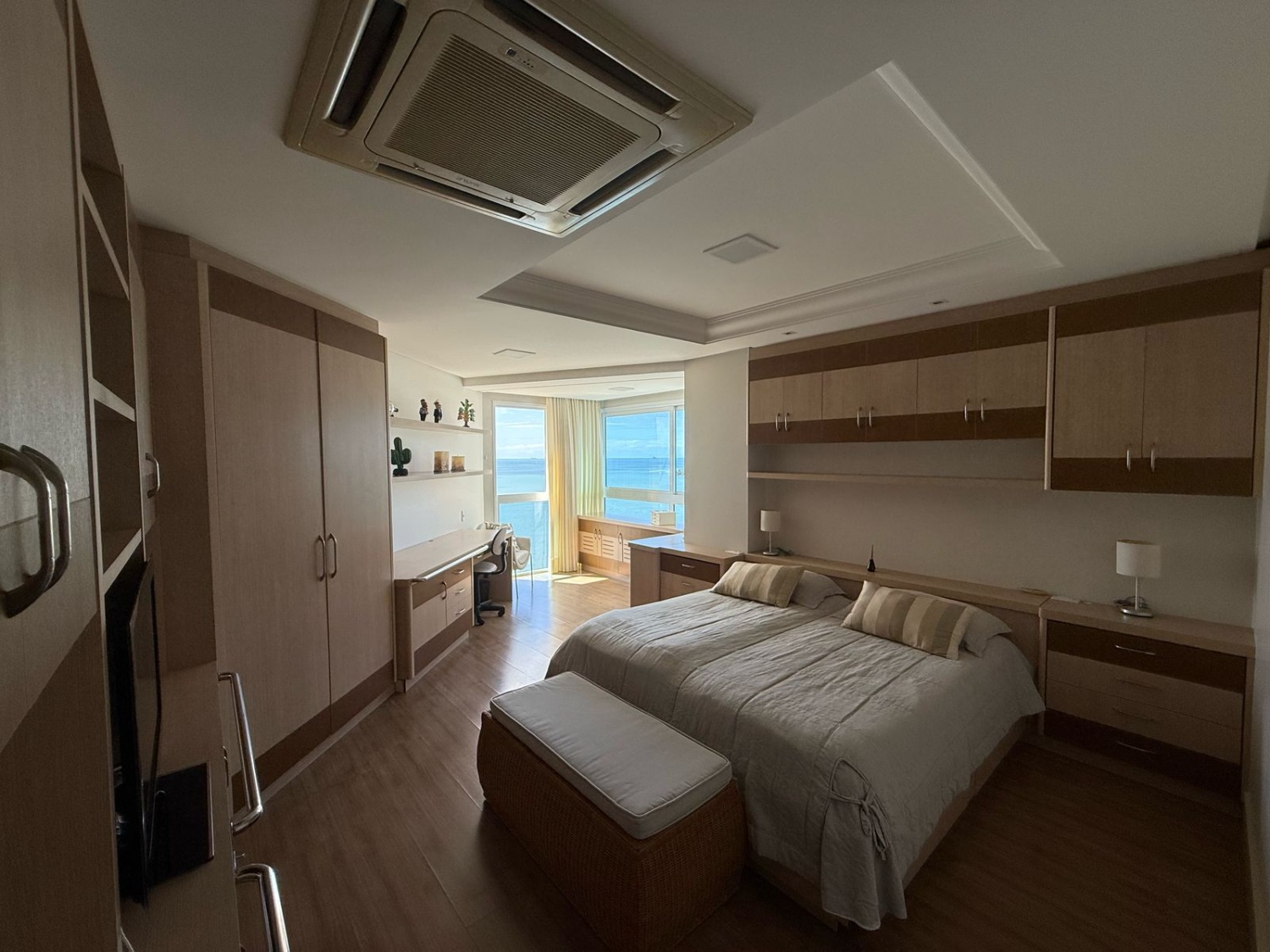 Apartamento frente mar no Ed. Costão da Barra em Balneário Camboriú - foto 19