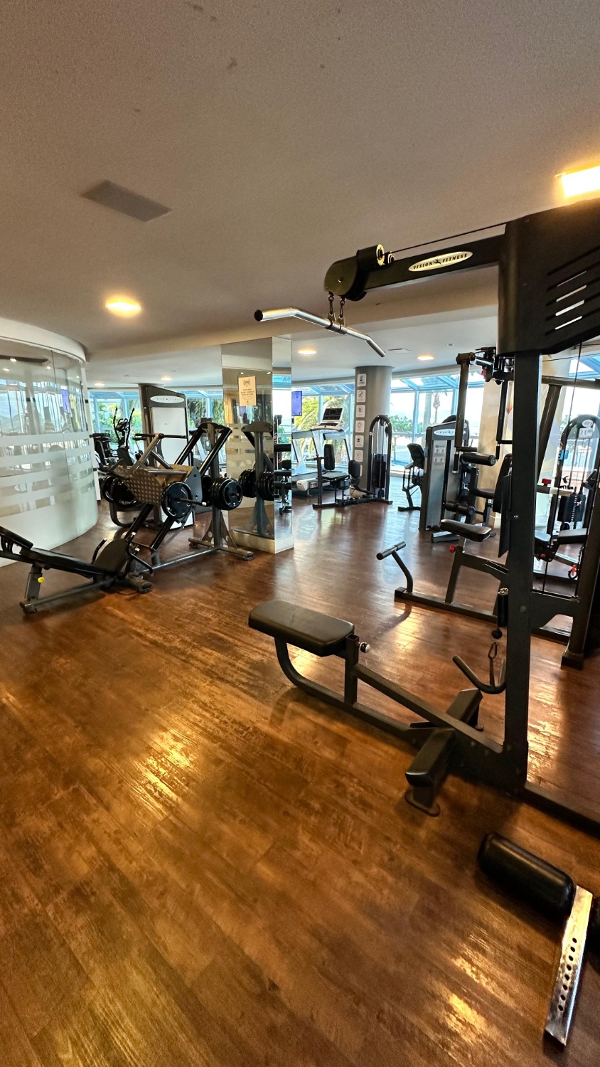 Apartamento frente mar no Ed. Costão da Barra em Balneário Camboriú - foto 39