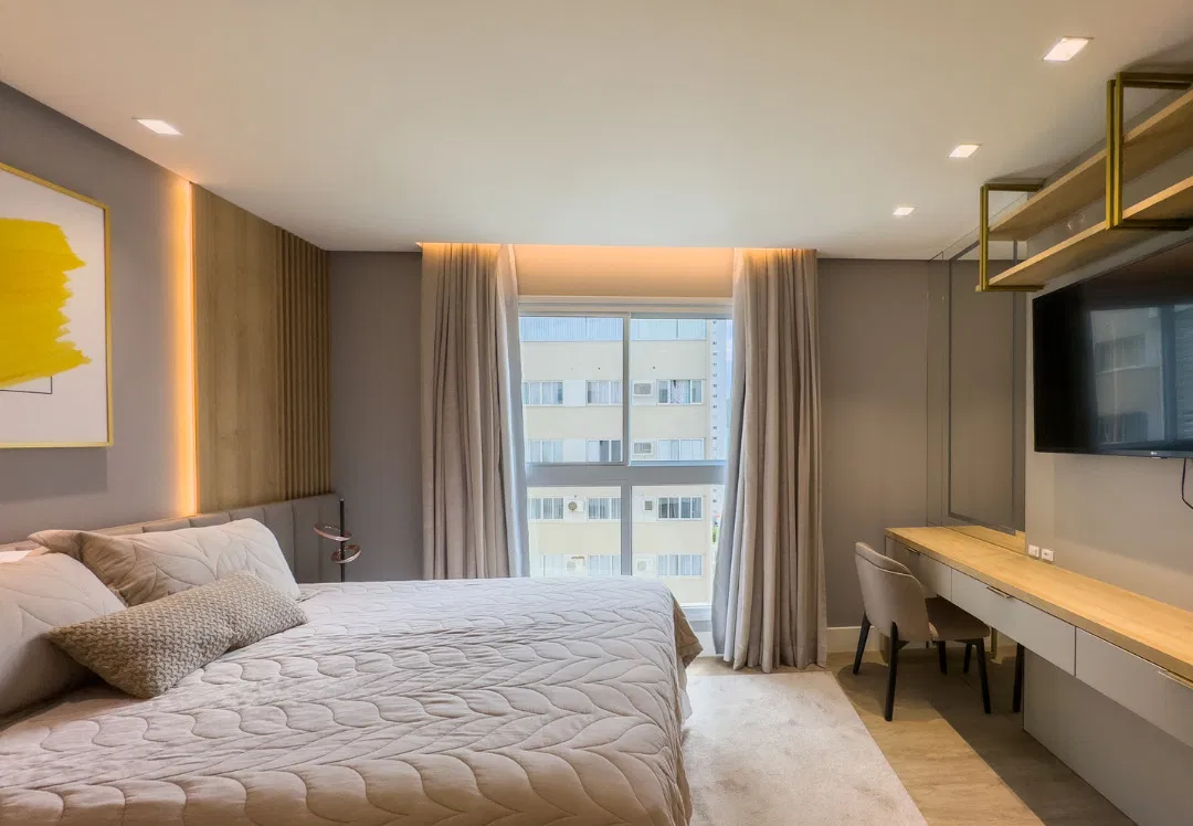 Apartamento no Ed. Sky Tower em Balneário Camboriú de frente para o mar - foto 28