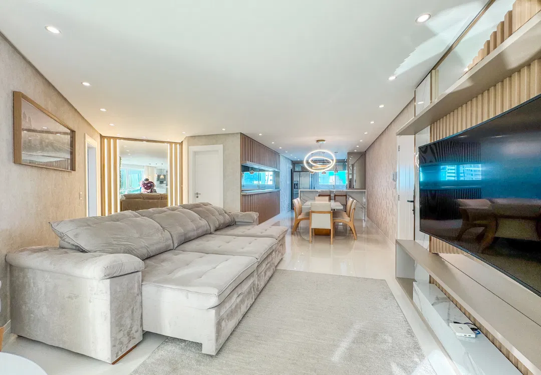 Apartamento no Ed. Magnifique Tower em Balneário Camboriú