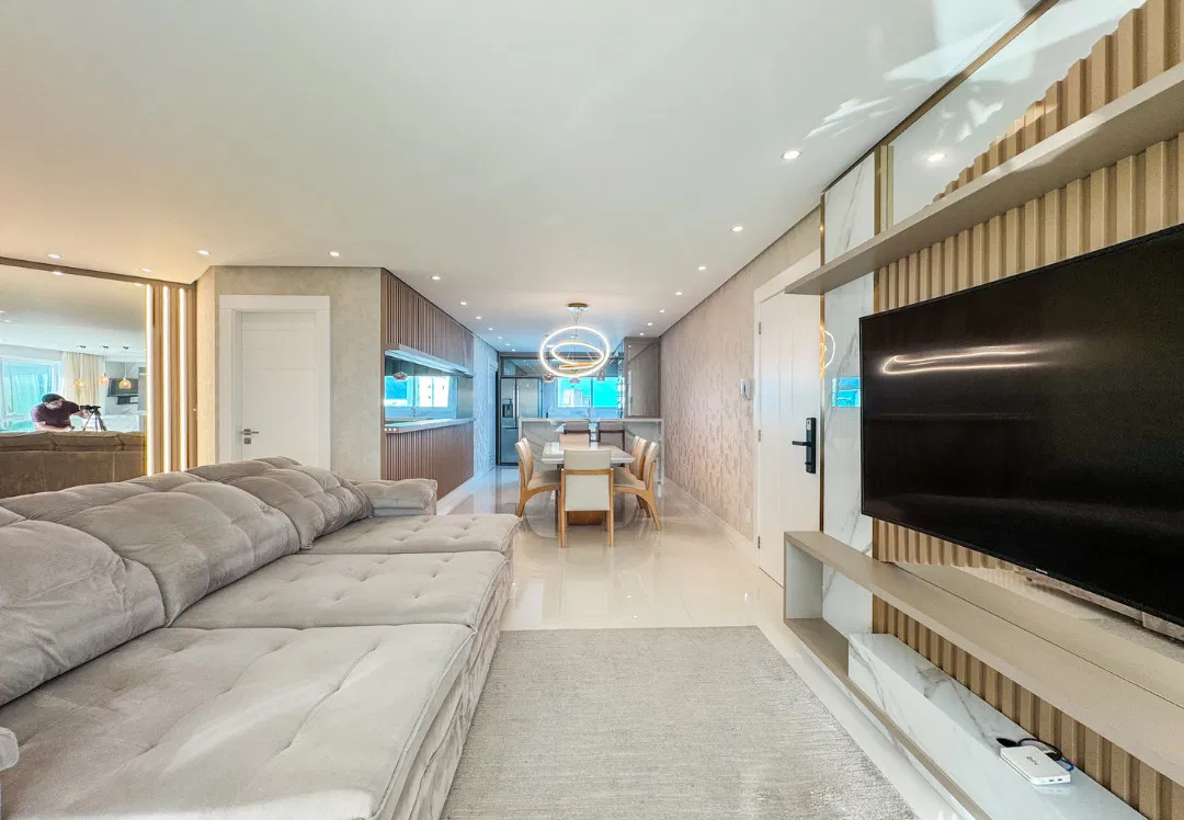 Apartamento no Ed. Magnifique Tower em Balneário Camboriú - foto 11