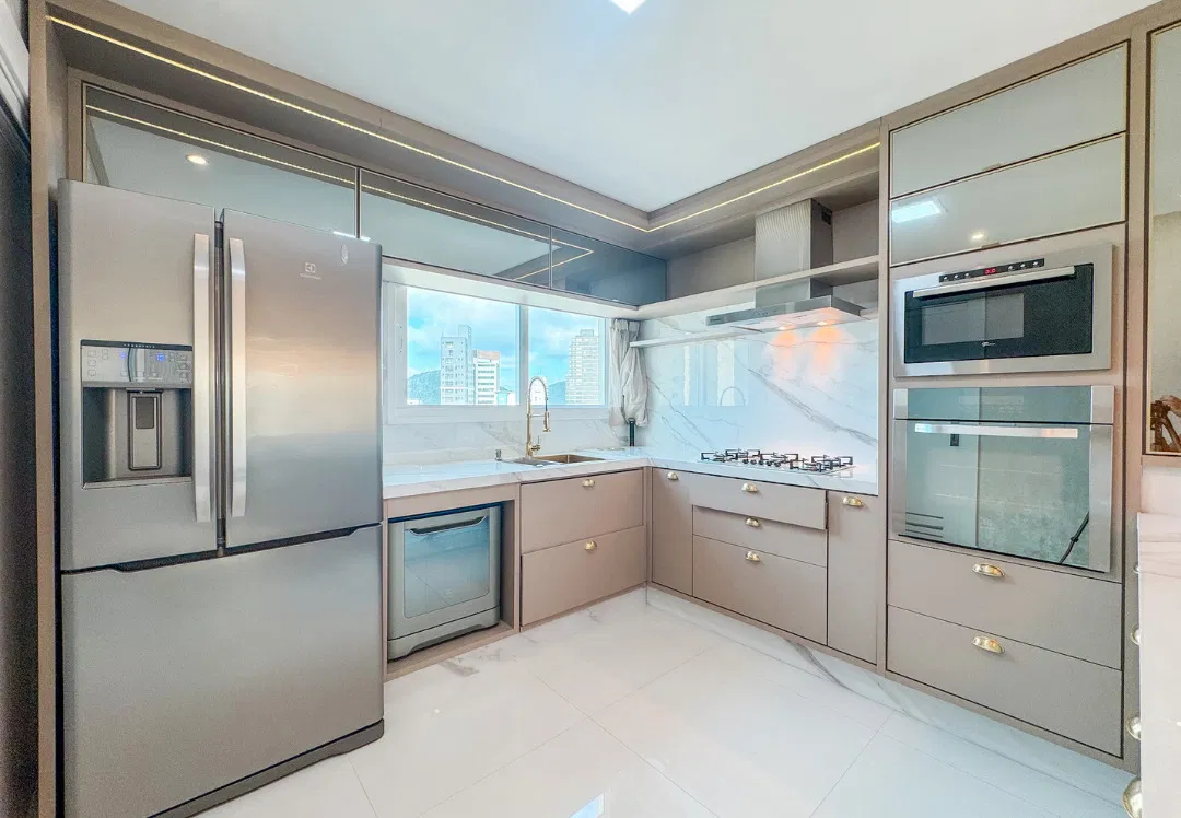 Apartamento no Ed. Magnifique Tower em Balneário Camboriú - foto 21