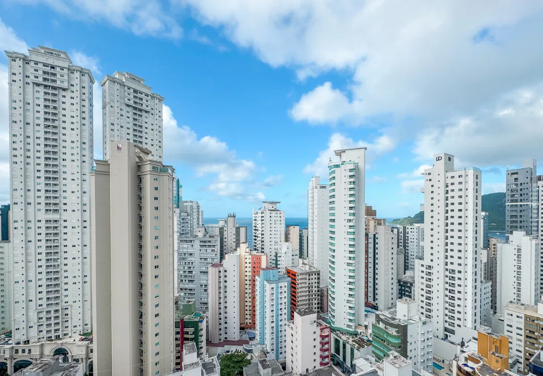 Apartamento no Ed. Magnifique Tower em Balneário Camboriú - foto 38