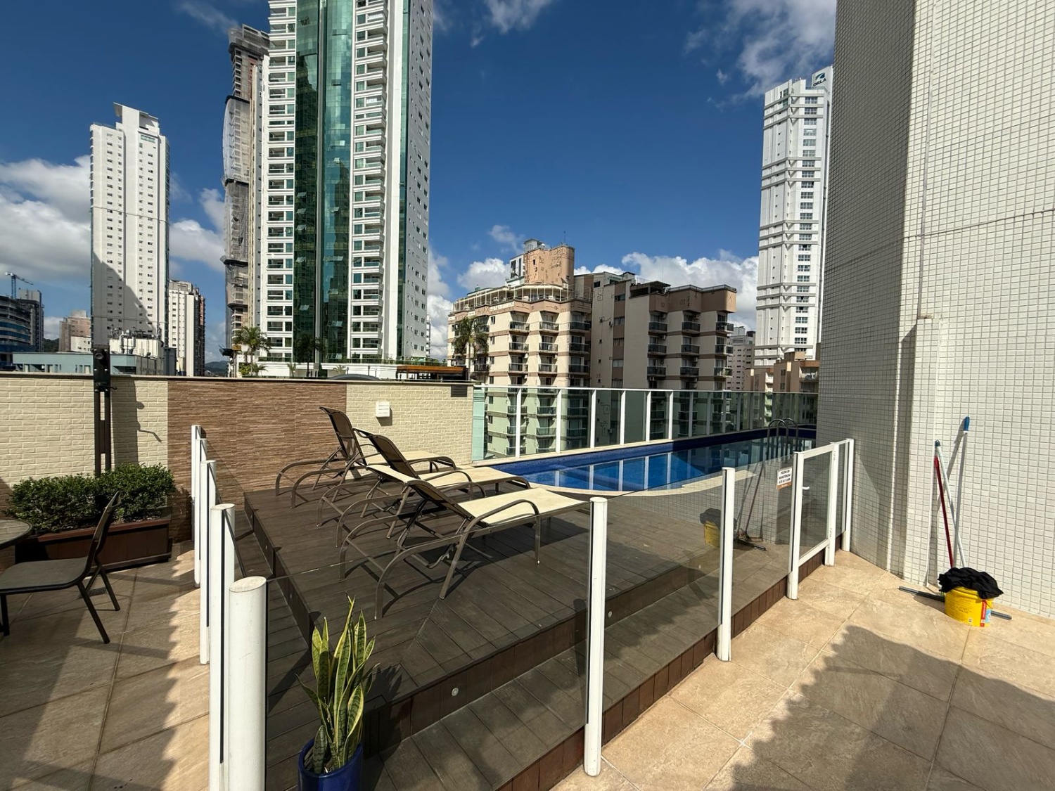 Apartamento à venda no Edifício Ilha de Symi no Centro de Balneário Camboriú - foto 23