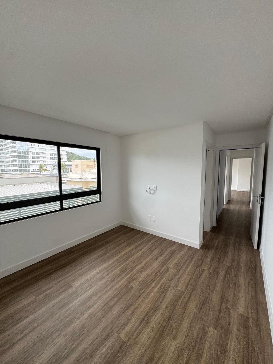 Apartamento à venda no Edifício Surfers Paradise na Praia Brava em Itajaí