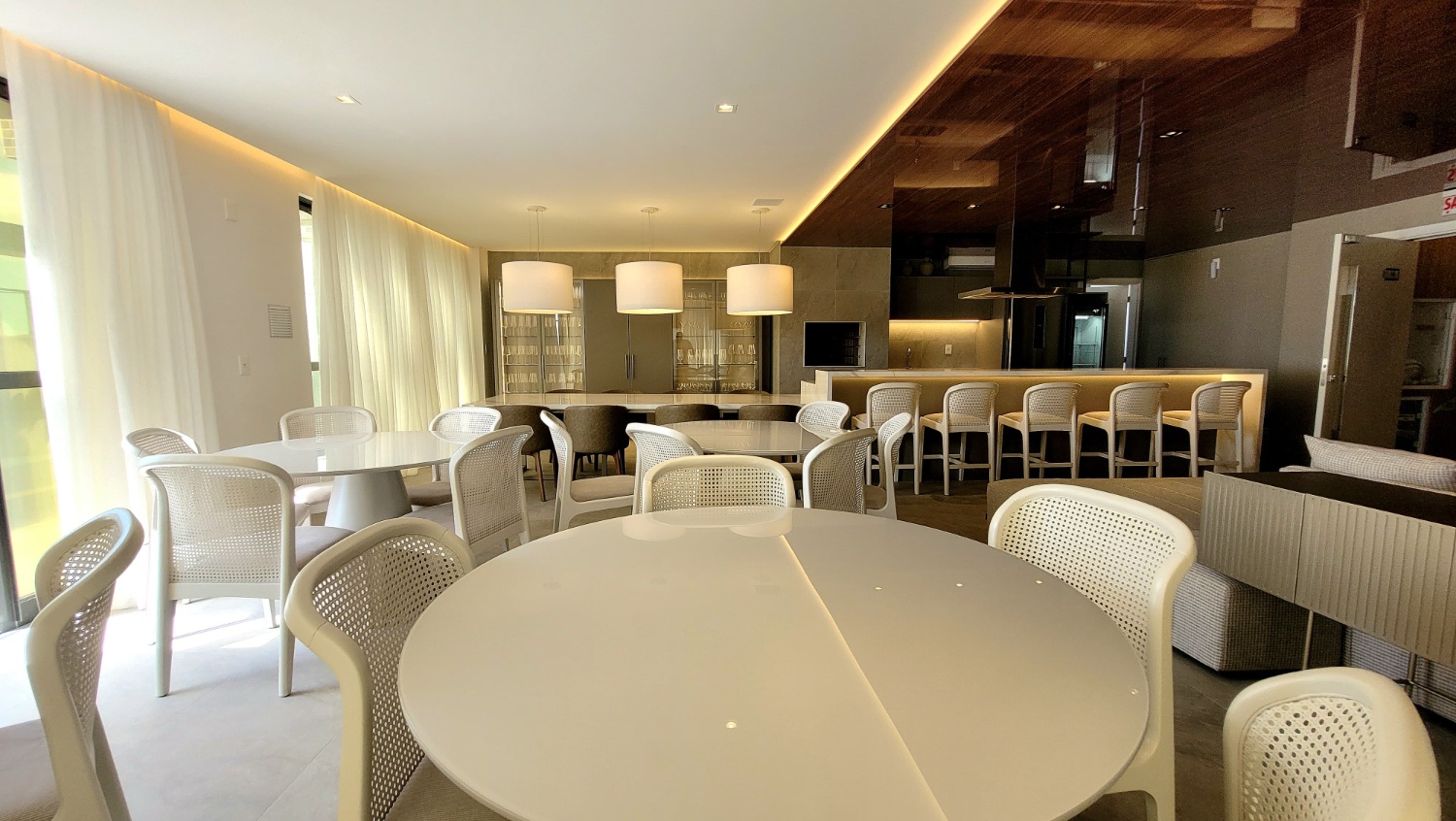 Apartamento à venda no Edifício Surfers Paradise na Praia Brava - foto 13