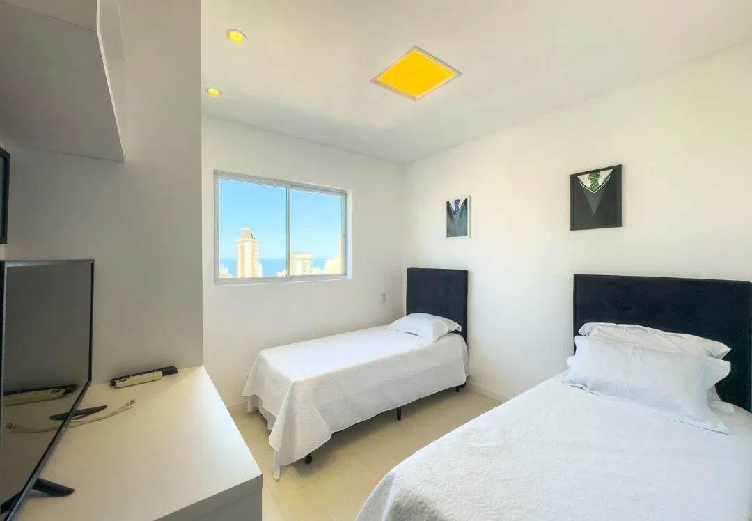 Apartamento à venda no Edifício Torre D'Veneza no Centro de Balneário Camboriú - foto 17