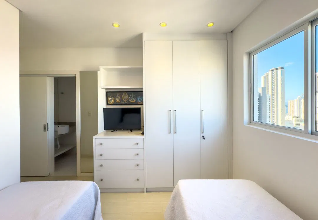 Apartamento à venda no Edifício Torre D'Veneza no Centro de Balneário Camboriú - foto 19