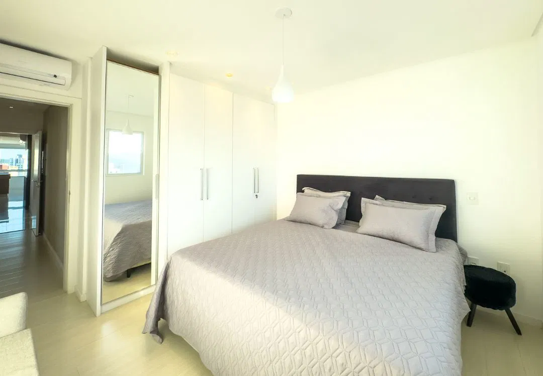 Apartamento à venda no Edifício Torre D'Veneza no Centro de Balneário Camboriú - foto 25