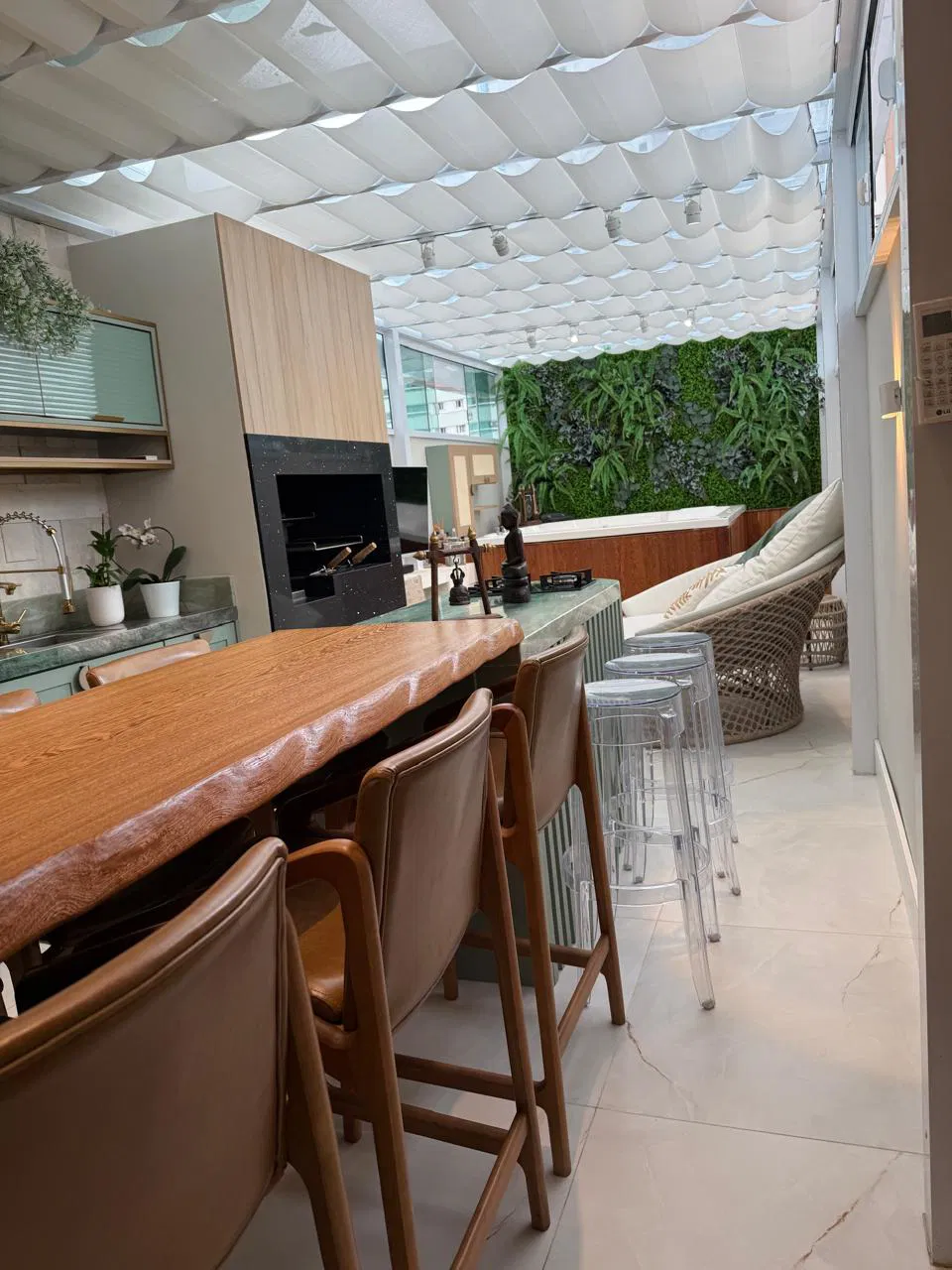 Apartamento à venda no Edifício Porto Di Napoli em Balneário Camboriú - foto 8