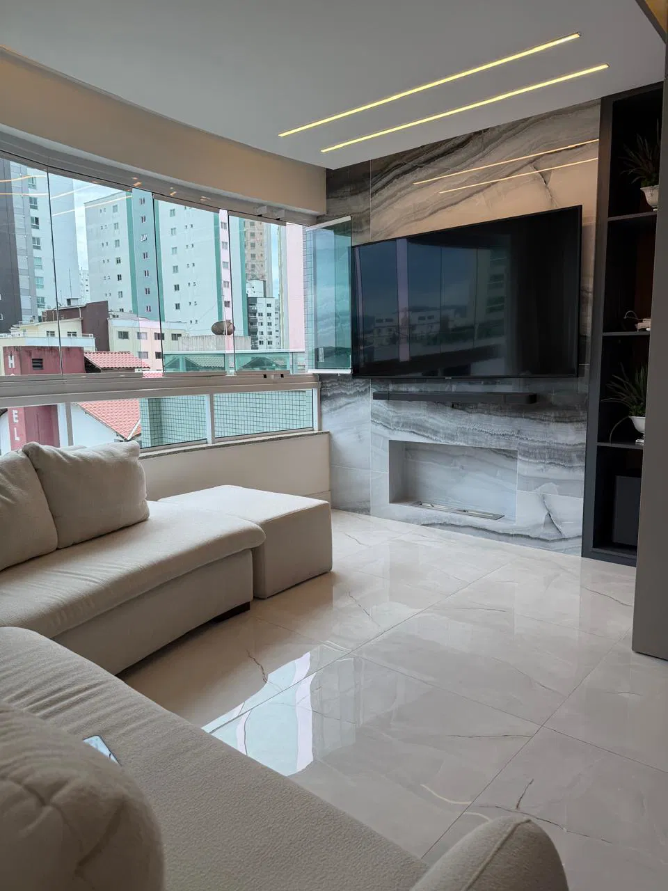 Apartamento à venda no Edifício Porto Di Napoli em Balneário Camboriú - foto 16