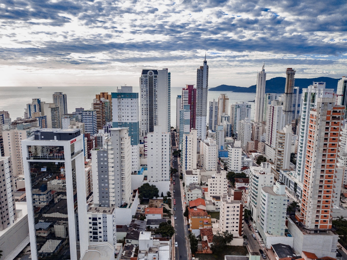 Apartamento no Ed. Admirá Arrka Concept em Balneário Camboriú - foto 26