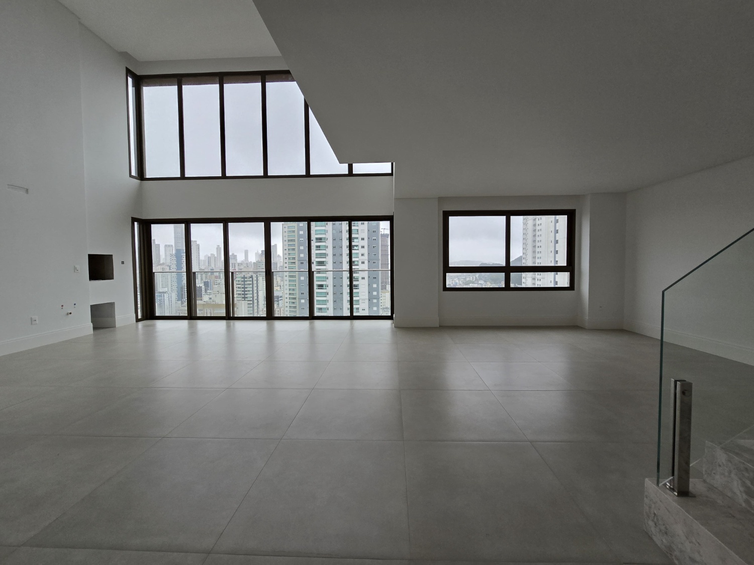 Duplex no Ed. Admirá Arrka Concept em Balneário Camboriú - foto 25