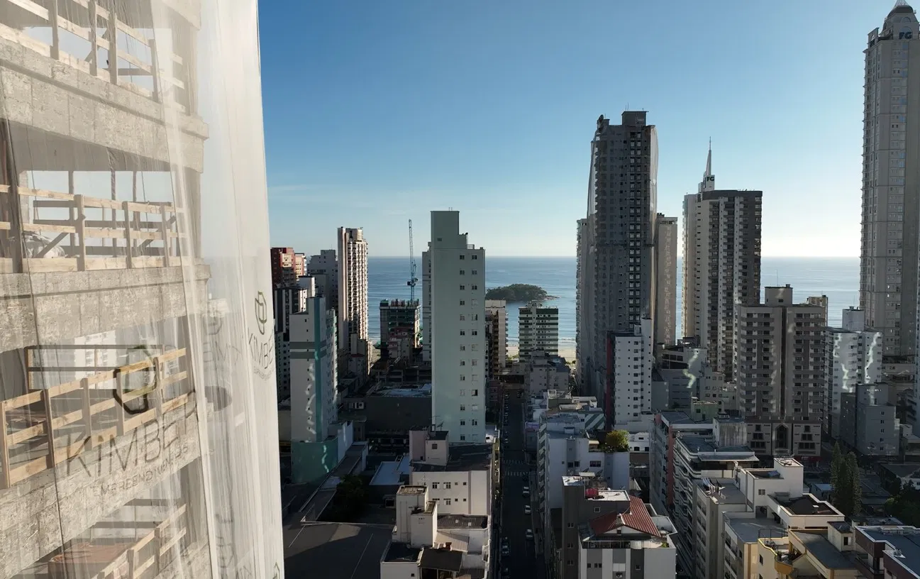 Apartamento Duplex no Edifício Next 360 no Centro de Balneário Camboriú - foto 11