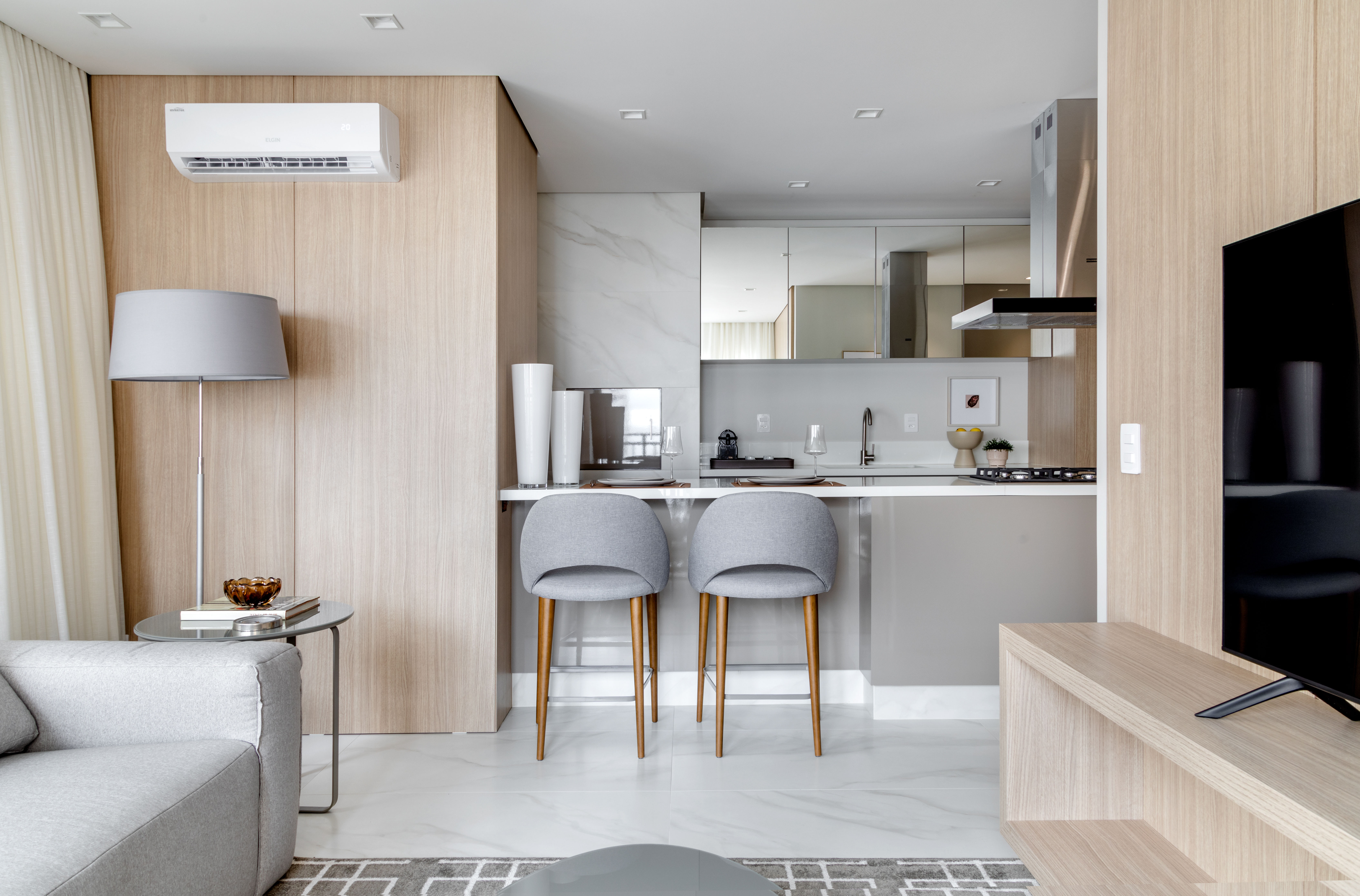 Charmant Residence - Apartamento Mobiliado no Ed. Charmant Residence em Balneário Camboriú