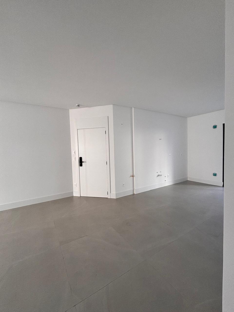 Apartamento no Edifício Torre de Booz em Balneário Camboriú - foto 5