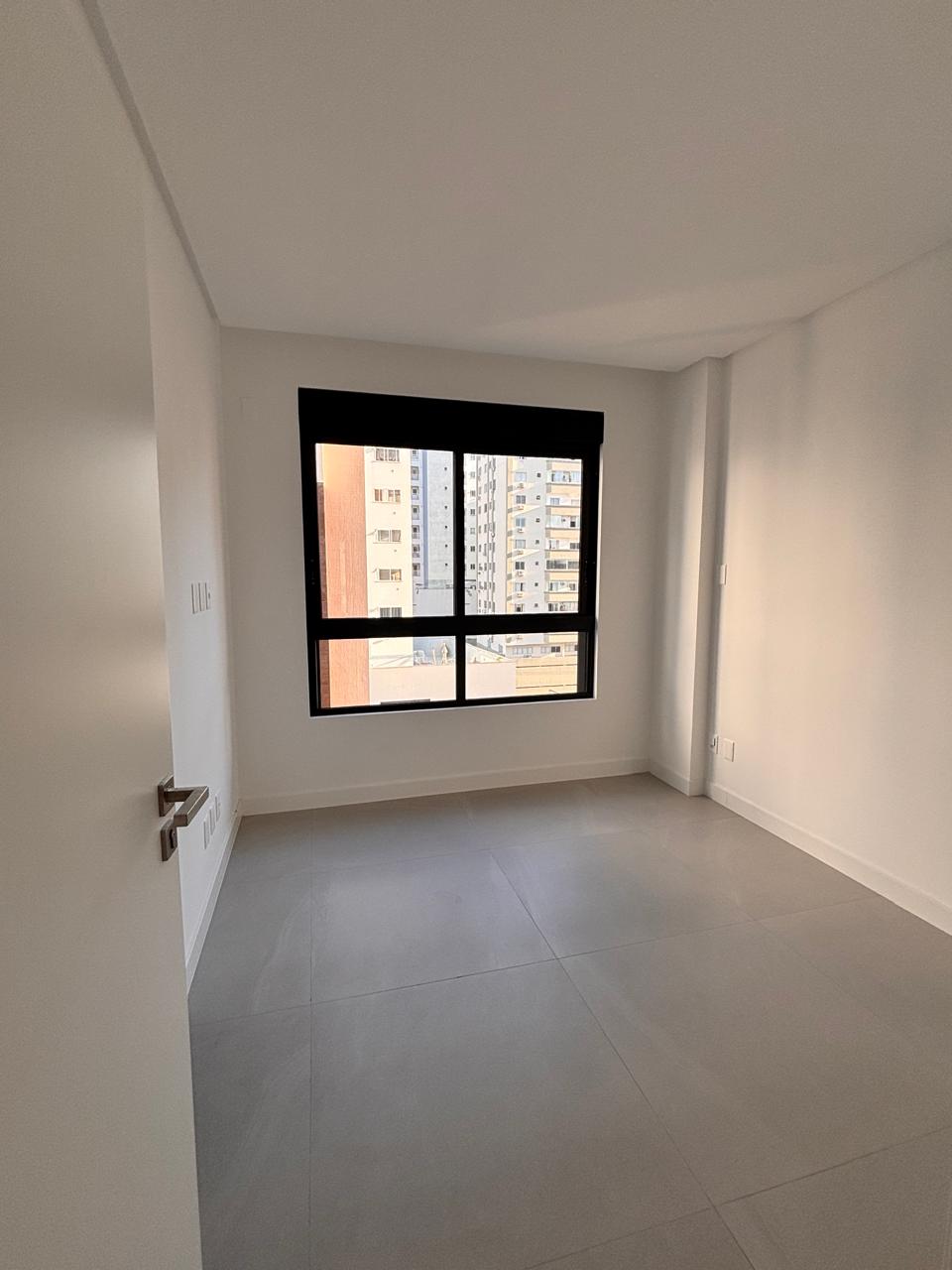 Apartamento no Edifício Torre de Booz em Balneário Camboriú - foto 6