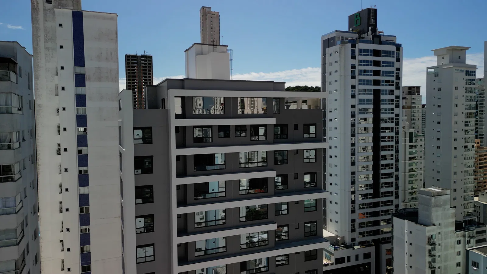 Apartamento no Edifício Torre de Booz em Balneário Camboriú - foto 21